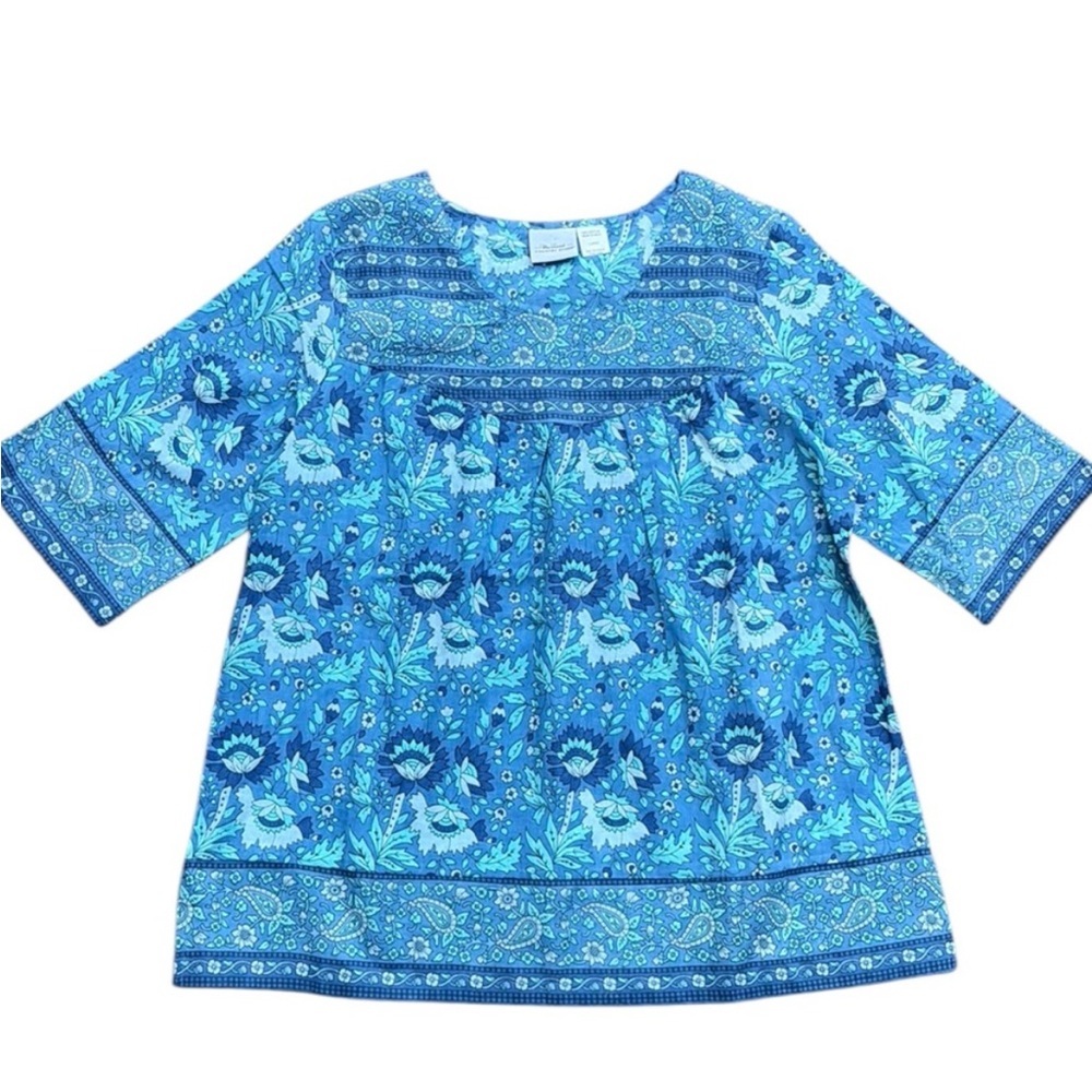 Like New Vermont Country Store Blue
Floral A-Line Top Size Large